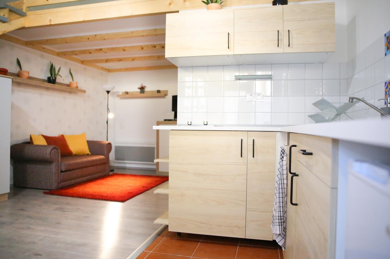 Macskako Apartman Eger Bagian luar foto
